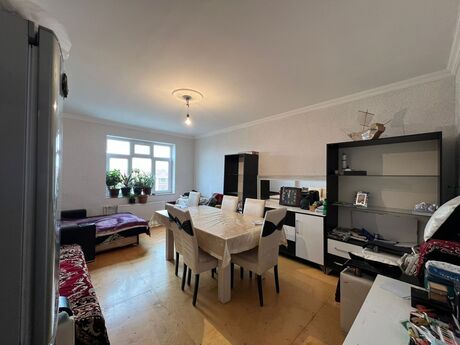 Elan №6249634 - Bakı, Badamdar q., 4 otaqlı, 160 m², 5/5 mərtəbə