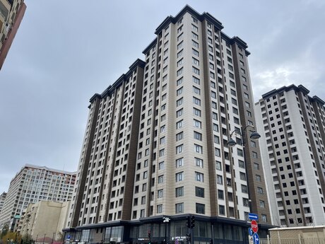 Elan №6249692 - Bakı, Şah İsmayıl Xətai m., 2 otaqlı, 70 m², 4/18 mərtəbə