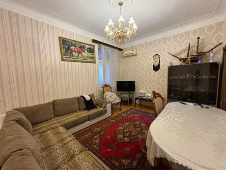 Elan №6249779 - Bakı, Yasamal q., 3 otaqlı, 75 m², 1/2 mərtəbə