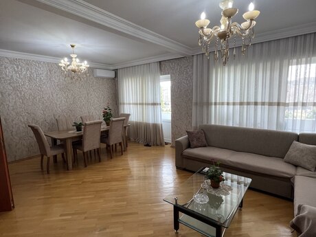 4 otaqlı köhnə tikili - Köhnə Günəşli q. - 90 m²