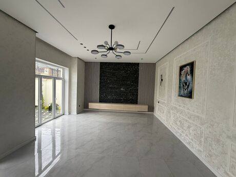Elan №6249929 - Bakı, Albalılıq q., 4 otaqlı, 140 m²