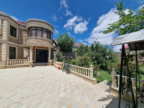 6 otaqlı həyət evi, 214 m², Zabrat: 190 000 ₼ 2