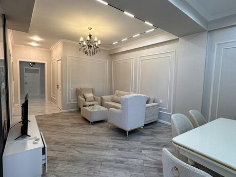 Elan №6250020 - Bakı, Nəriman Nərimanov m., 2 otaqlı, 100 m², 12/17 mərtəbə