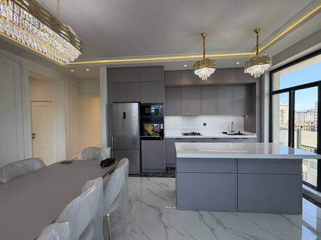 4-комн. новостройка - Насиминский  р. - 125 м²