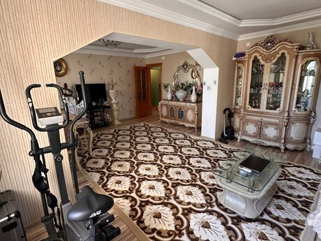 Elan №6250240 - Bakı, Xalqlar Dostluğu m., 5 otaqlı, 120 m², 4/9 mərtəbə