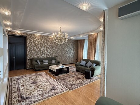 3 otaqlı mənzil, 155 m², 8 Noyabr: 460 000 ₼ 3