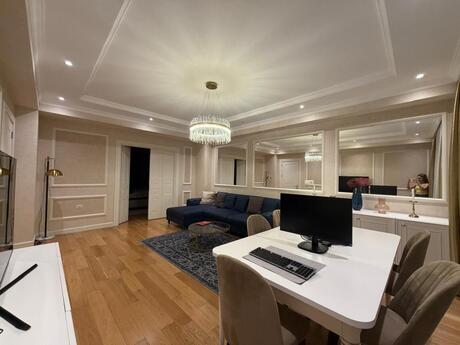3-room apartment for rent, 100 m², İçəri Şəhər: 2 300 ₼/mo 2