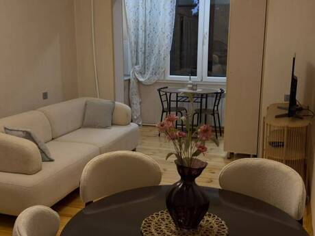 Объявление №6250426 - Баку, пос. 8-й мкр, 2-комн., 50 м², 5/9 этаж