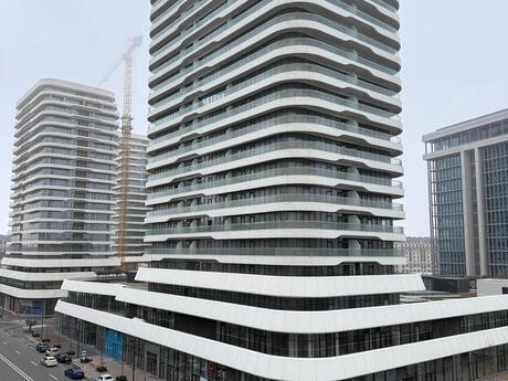Elan №6250681 - Bakı, Ağ şəhər q., 4 otaqlı, 220 m², 7/20 mərtəbə