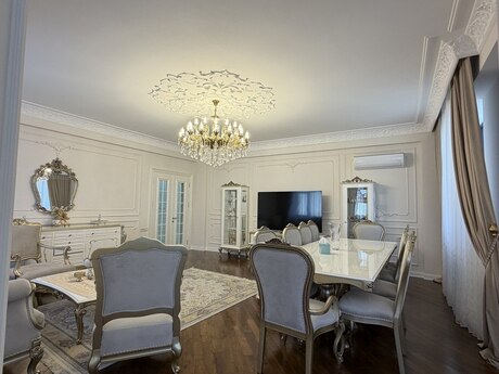 3-комнатная квартира, 158 м², 28 May: 620 000 ₼ 4