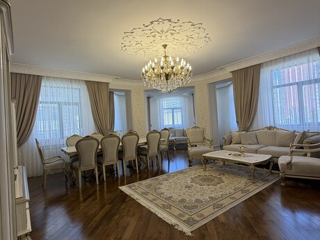 Elan №6250810 - Bakı, 28 May m., 3 otaqlı, 158 m², 5/18 mərtəbə
