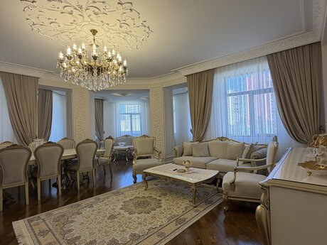 3-комнатная квартира, 158 м², 28 May: 620 000 ₼ 2