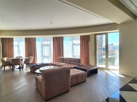 3-room apartment for rent, 110 m², Vurğun Residence: 3 500 ₼/mo 3