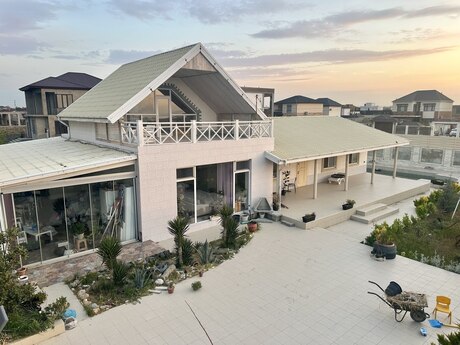 5 otaqlı həyət evi/bağ evi - Pirşağı q. - 150 m²