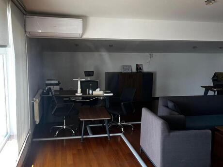 3-комн. офис - м. 28 мая - 260 м²
