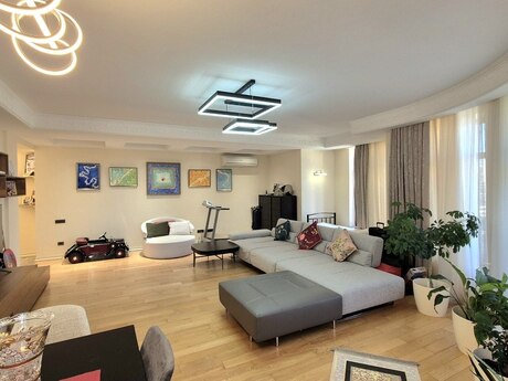 4 otaqlı mənzil, 193 m², Nəsimi: 1 150 000 ₼ 3