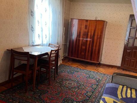 Elan №6251114 - Bakı, İnşaatçılar m., 1 otaqlı, 35 m², 3/5 mərtəbə