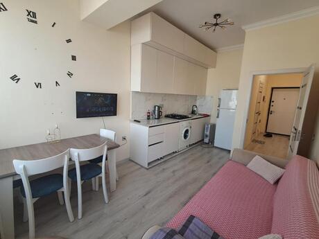 Elan №6251296 - Bakı, 28 May m., 2 otaqlı, 50 m², 14/18 mərtəbə