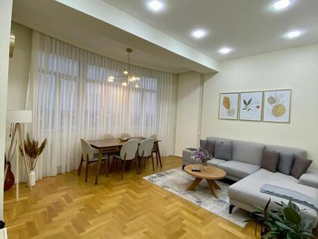 Elan №6251329 - Bakı, Nəriman Nərimanov m., 3 otaqlı, 90 m², 11/14 mərtəbə