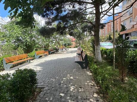 Elan №6251357 - Bakı, Yeni Günəşli q., 2 otaqlı, 60 m², 3/9 mərtəbə