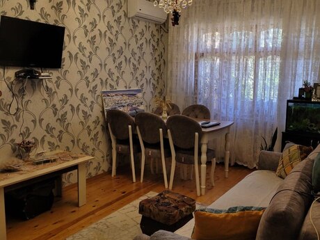 Объявление №6251374 - Баку, Хатаинский р., 3-комн., 90 м², 1/9 этаж