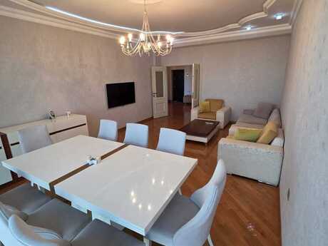 4 otaqlı mənzil, 160 m², Nəsimi: 450 000 ₼ 2