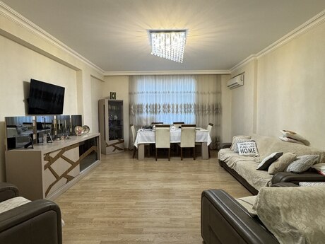 Elan №6251424 - Bakı, İnşaatçılar m., 4 otaqlı, 145 m², 18/20 mərtəbə