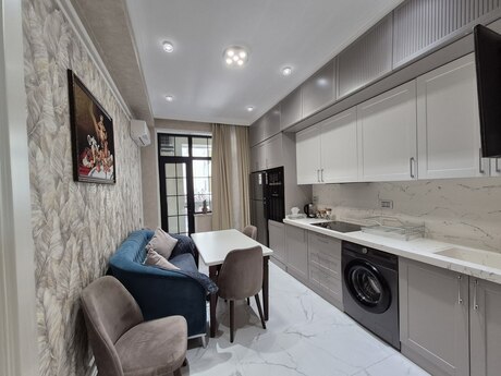 3 otaqlı mənzil, 121 m², Nizami: 620 000 ₼ 5