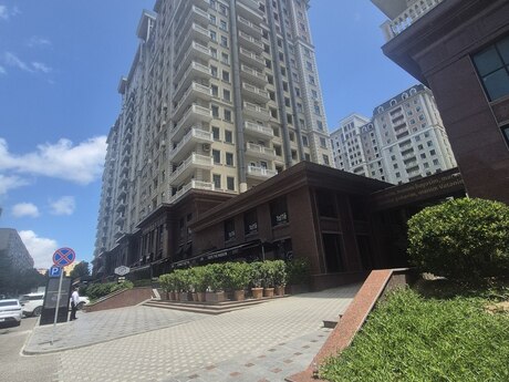 3 otaq · 121 m² · 4/16 mərtəbə, Nizami