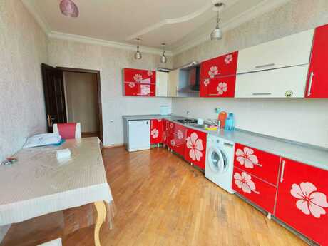 Elan №6251504 - Bakı, Nəriman Nərimanov m., 2 otaqlı, 90 m², 11/16 mərtəbə