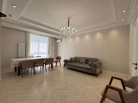 Elan №6251629 - Bakı, 28 May m., 4 otaqlı, 160 m², 3/16 mərtəbə