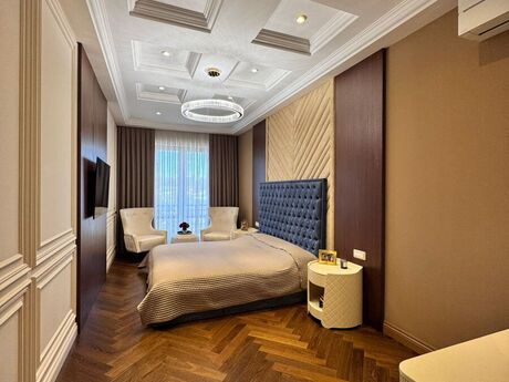 7 otaqlı mənzil, 283 m², 28 May: 1 400 000 ₼ 5