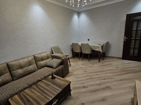 3 otaqlı köhnə tikili - Azadlıq Prospekti m. - 90 m²