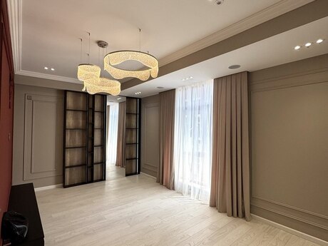 2 otaqlı mənzil, 76 m², Qara Qarayev: 260 000 ₼ 2