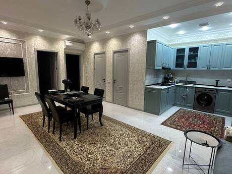Elan №6251991 - Bakı, 28 May m., 3 otaqlı, 120 m², 6/18 mərtəbə