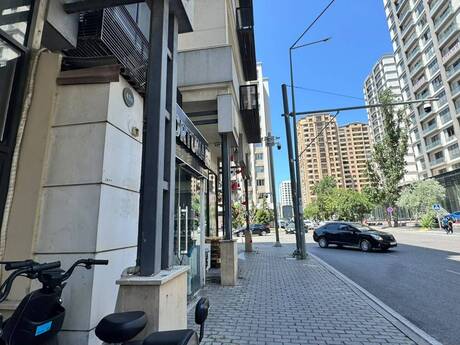 4 otaqlı mənzil, 120 m², 28 May: 370 000 ₼ 2