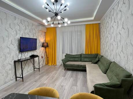 5 otaqlı həyət evi/bağ evi - Hövsan q. - 160 m²