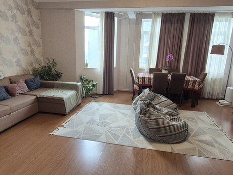 Объявление №6252473 - Баку, Хатаинский р., 2-комн., 90 м², 9/13 этаж
