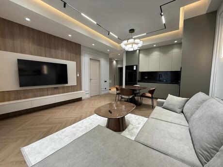 Kirayə 3 otaqlı mənzil, 95 m², Ağ şəhər: 2 400 ₼/ay 3