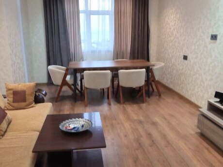 Объявление №6252506 - Баку, м. Ази Асланов, 2-комн., 80 м², 14/16 этаж
