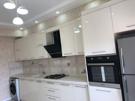 Elan №6252580 - Bakı, Səbail r., 2 otaqlı, 95 m², 9/18 mərtəbə