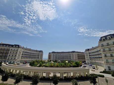 Elan №6252972 - Bakı, Ağ şəhər q., 4 otaqlı, 170 m², 3/7 mərtəbə