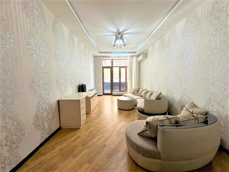 Elan №6253063 - Bakı, Şah İsmayıl Xətai m., 3 otaqlı, 105 m², 10/20 mərtəbə