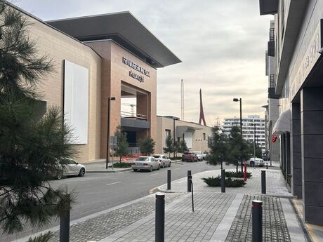 Elan №6253157 - Bakı, Ağ şəhər q., 2 otaqlı, 75 m², 2/6 mərtəbə