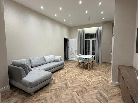 Kirayə 2 otaqlı mənzil, 65 m², Knightsbridge Residence White City: 1 700 ₼/ay 2