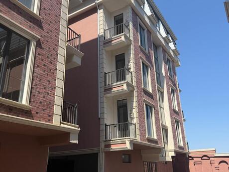 Elan №6253400 - Bakı, Badamdar q., 2 otaqlı, 50 m², 2/4 mərtəbə