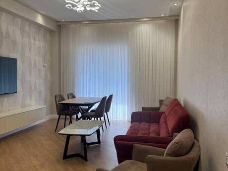 Kirayə 3 otaqlı mənzil, 100 m², Ağ şəhər: 1 800 ₼/ay 3
