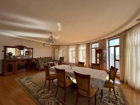 4-room new-build apartment for sale in Şah İsmayıl Xətai, 192 m², 495 000 AZN, photo 3 / 12