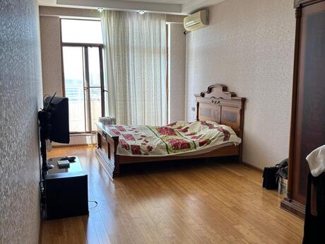 4-room new-build apartment for sale in Şah İsmayıl Xətai, 192 m², 495 000 AZN, photo 5 / 12