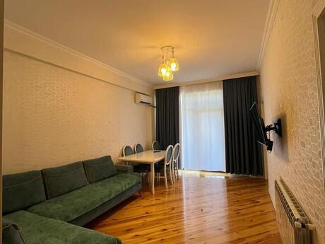 Elan №6253667 - Bakı, Nərimanov r., 3 otaqlı, 80 m², 10/17 mərtəbə